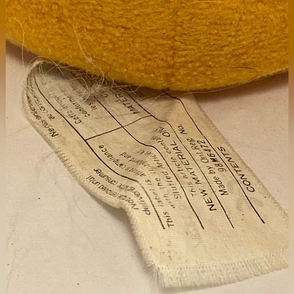 2 Vintage Disney Store Winnie the Pooh  belly rattle PLUSH McDonalds Toy mini - Picture 9 of 16